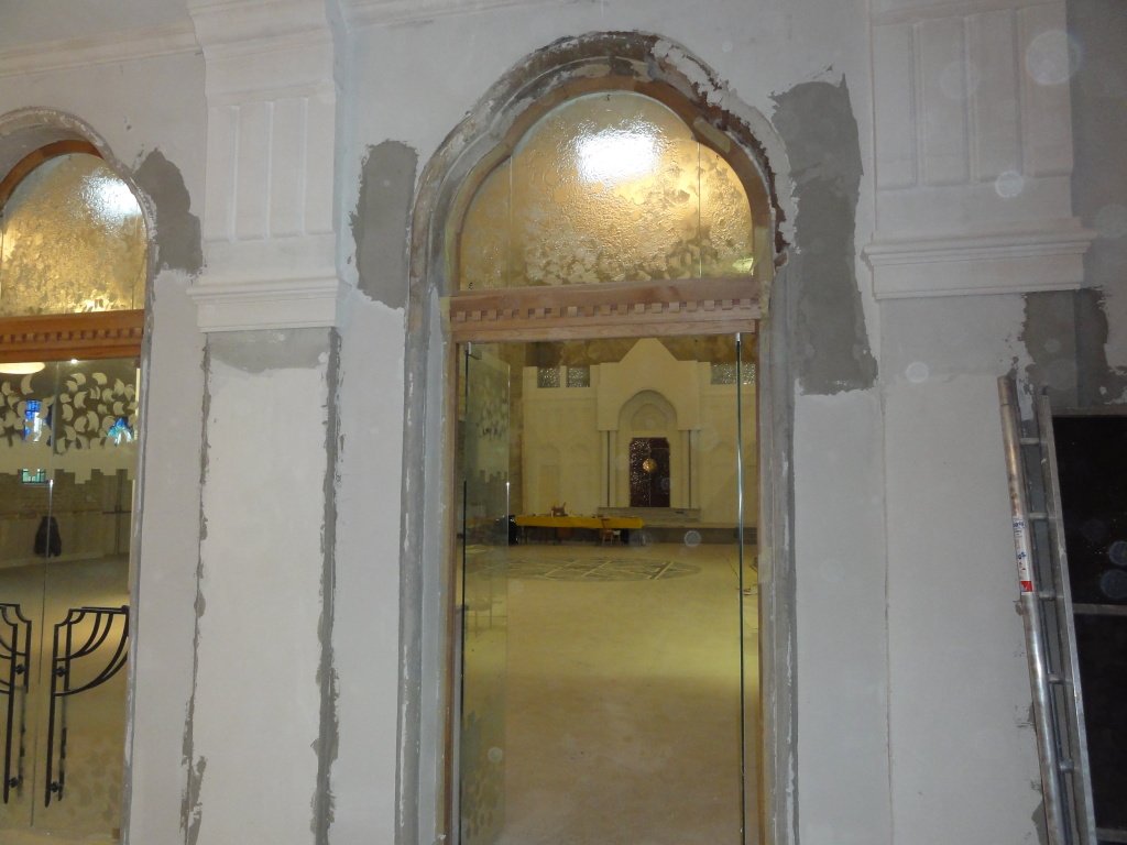 Renovation of stuccoes - before renovation, Synagogue Lučenec (Slovakia)